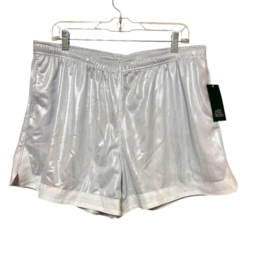 Wild Fable Silver Athletic Shorts with Elastic Waistband